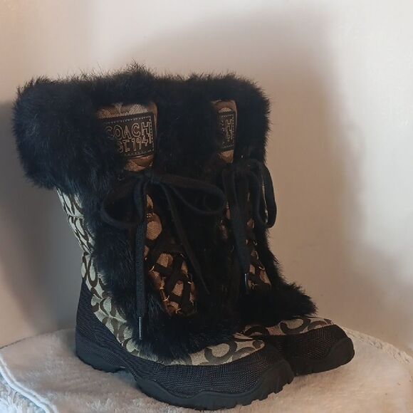 Coach "Jennie" Signiture Winter Boots with Rabbit Fur Trim - Picture 1 of 7